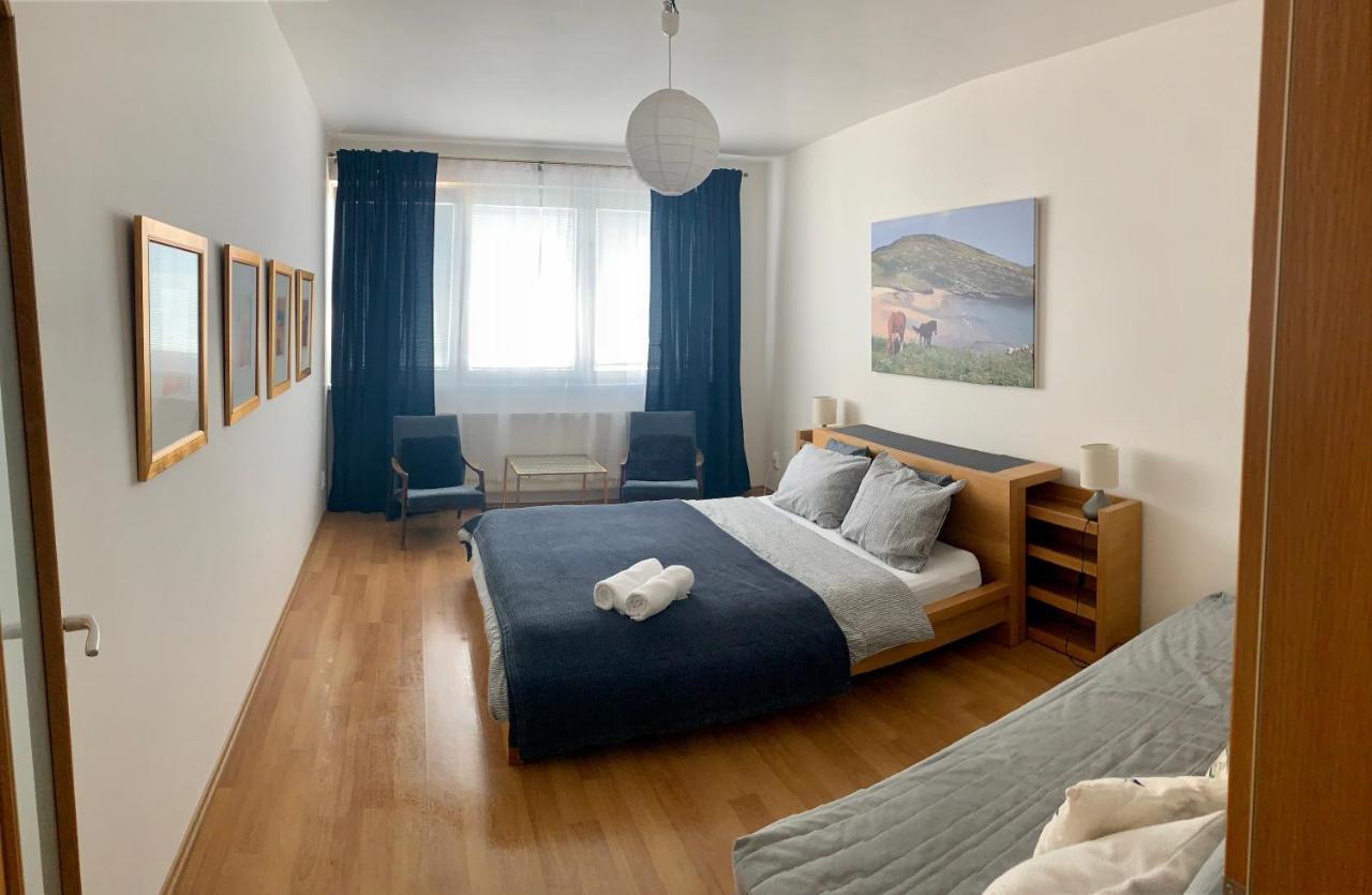 Bl City View Apartment, 24Hr Self Check-In, Free Private Parking, Panoramic View From Balcony, 5-Minute Walk To City Centre Bańska Bystrzyca Zewnętrze zdjęcie